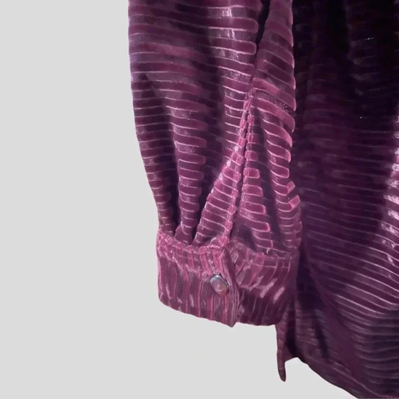 ADELE NORMAN 1X BURGUNDY SHIRT - Picture 4 of 4